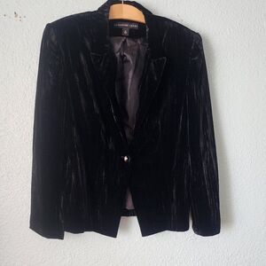 Josephine Chaus Elegant Black Velvet Blazer